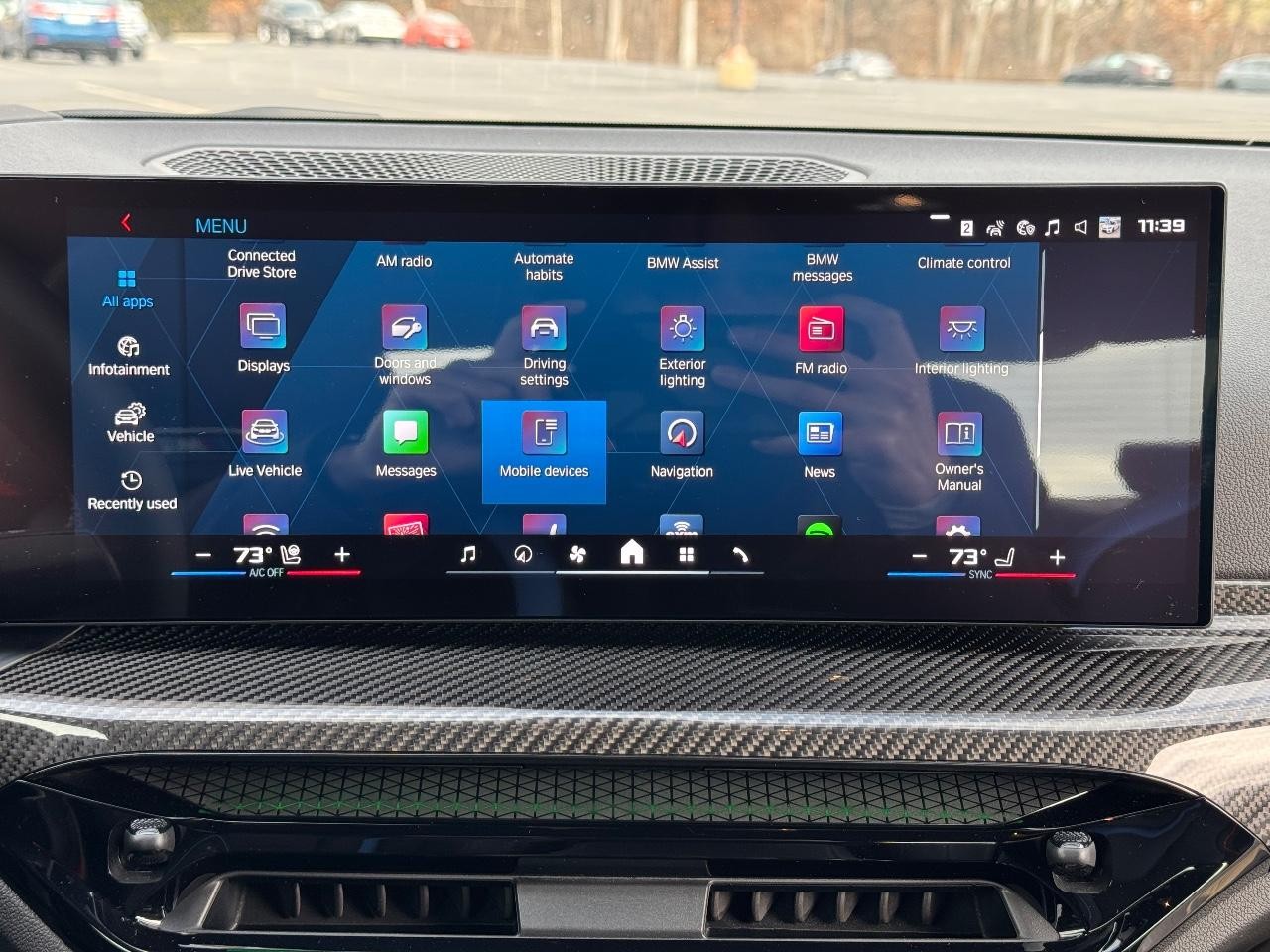 BMW M2 Vehicle Full-screen Gallery Image 13