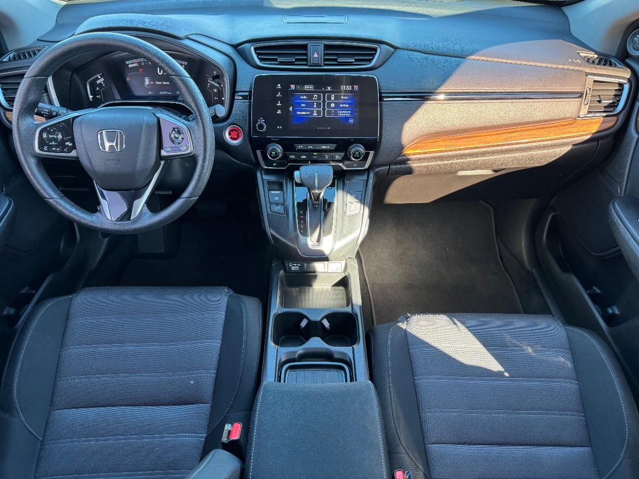 Honda CR-V Vehicle Full-screen Gallery Image 11