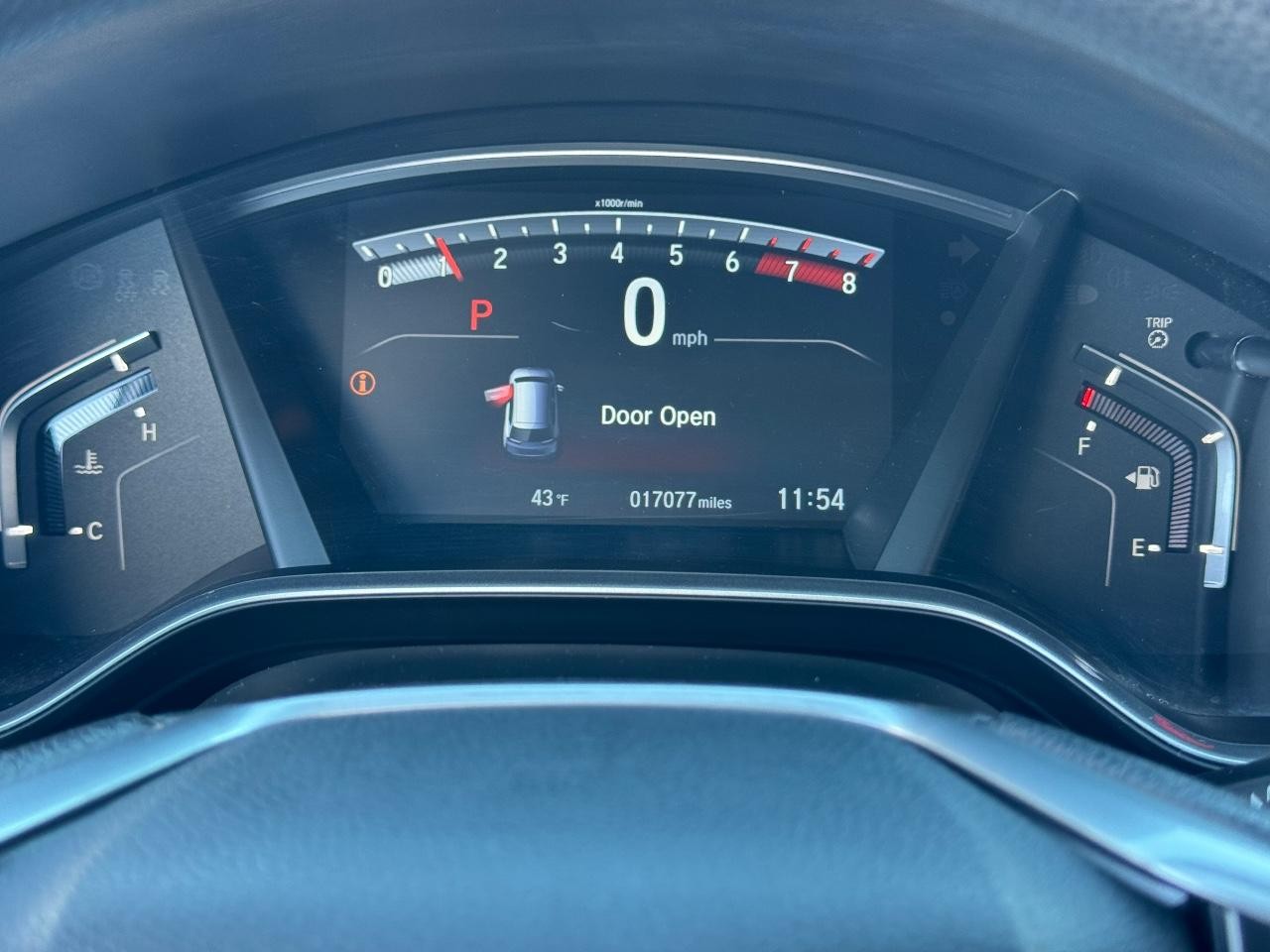 Honda CR-V Vehicle Full-screen Gallery Image 19