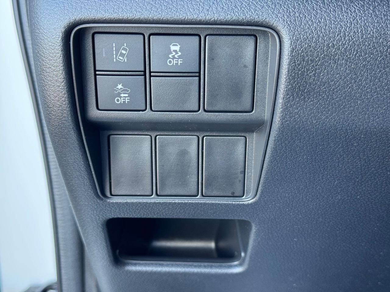 Honda CR-V Vehicle Full-screen Gallery Image 22