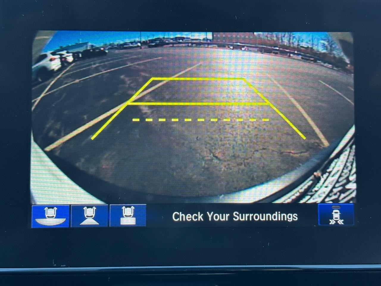 Honda CR-V Vehicle Full-screen Gallery Image 23