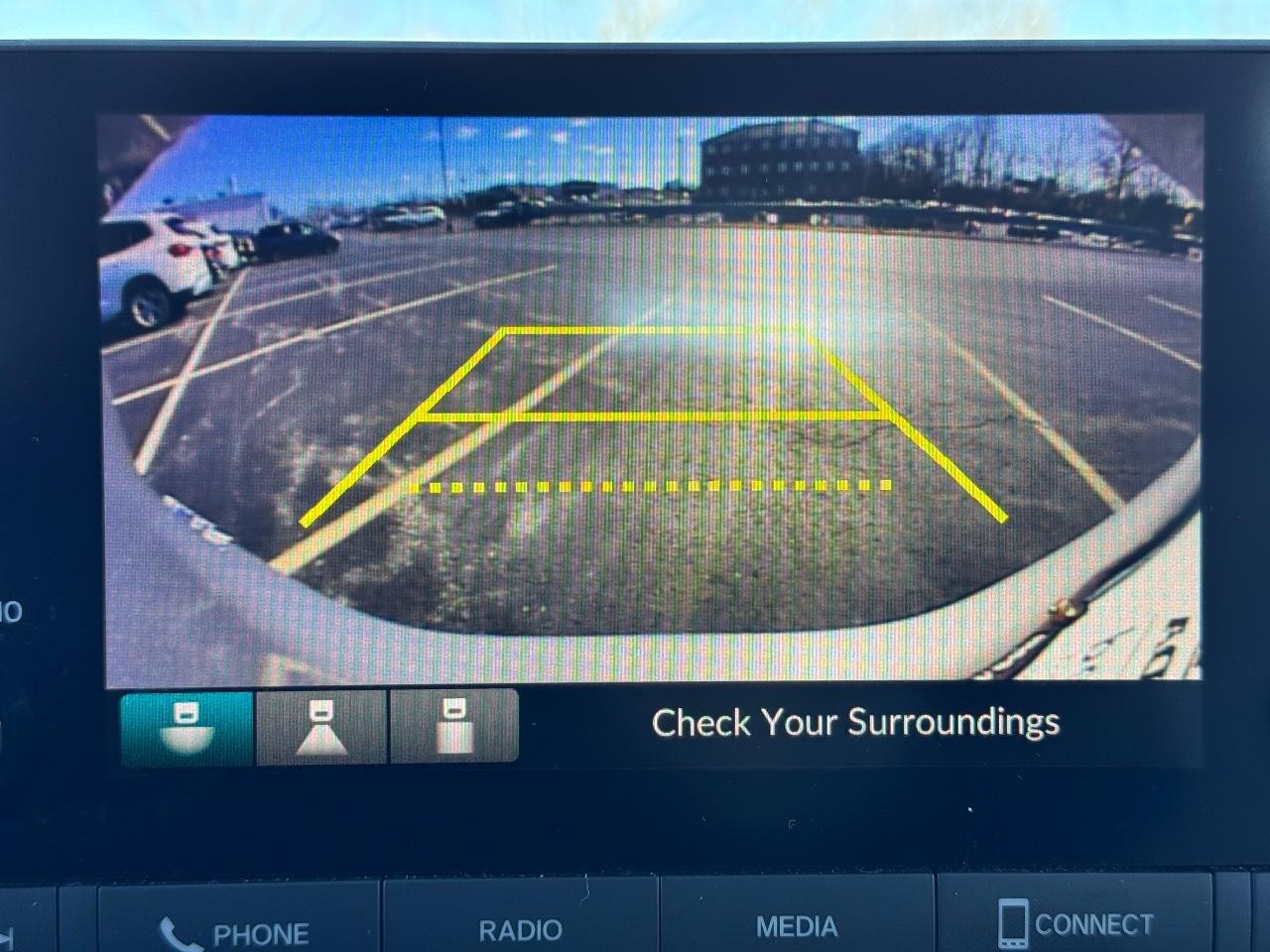 Honda HR-V Vehicle Full-screen Gallery Image 22