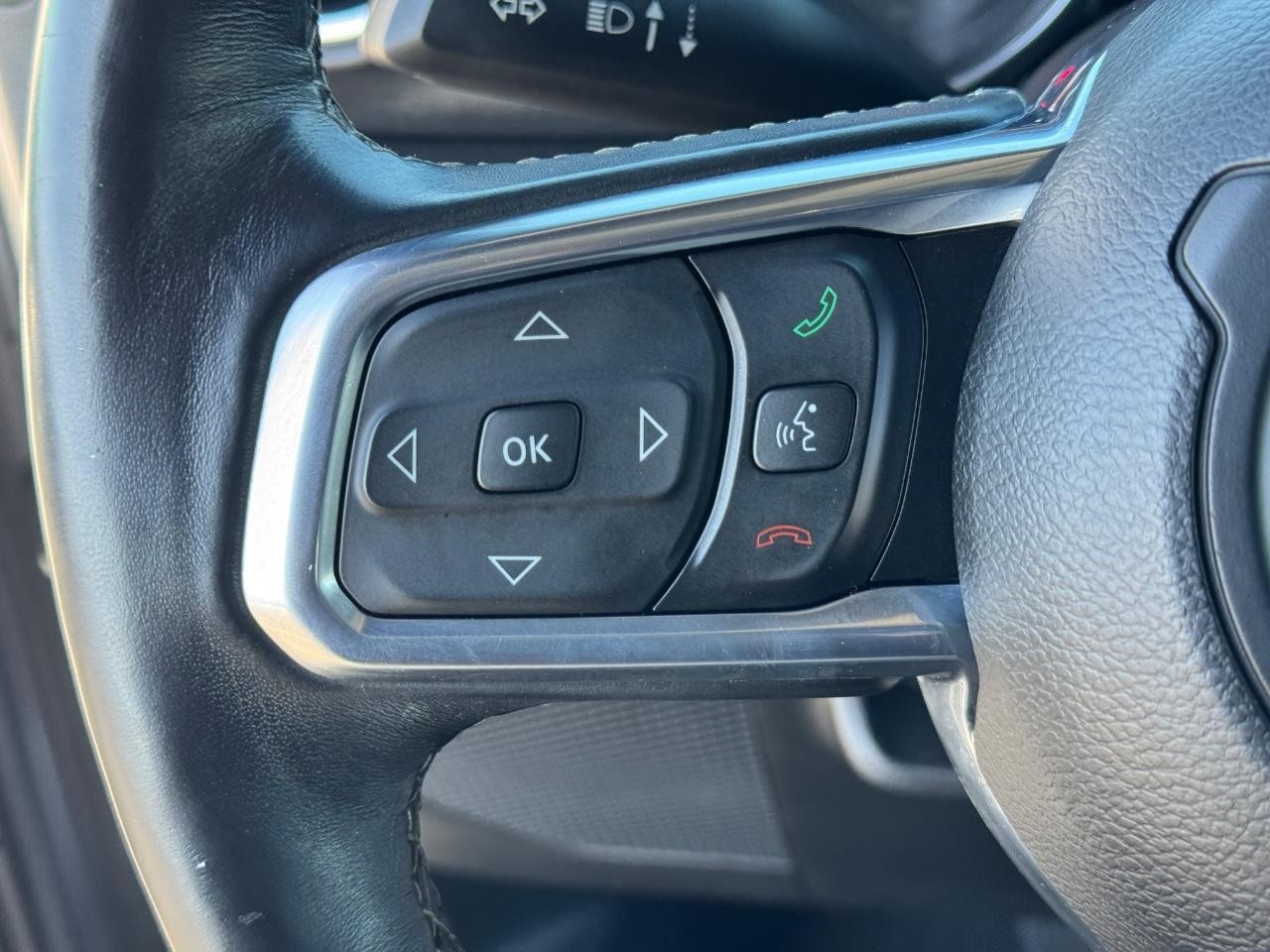 Jeep Wrangler Unlimited Vehicle Full-screen Gallery Image 20