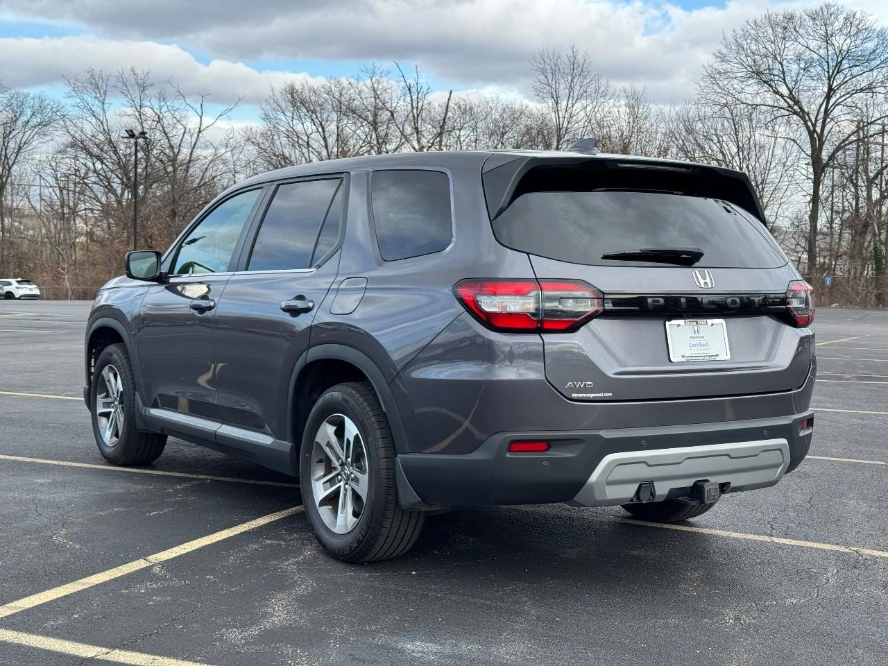 Honda Pilot Vehicle Full-screen Gallery Image 06