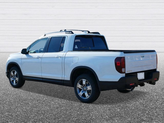 Honda Ridgeline Vehicle Full-screen Gallery Image 03