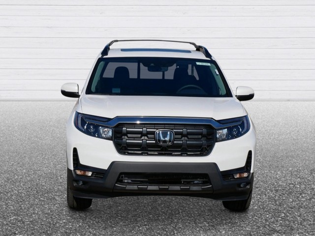 Honda Ridgeline Vehicle Full-screen Gallery Image 08