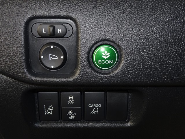 Honda Ridgeline Vehicle Full-screen Gallery Image 24