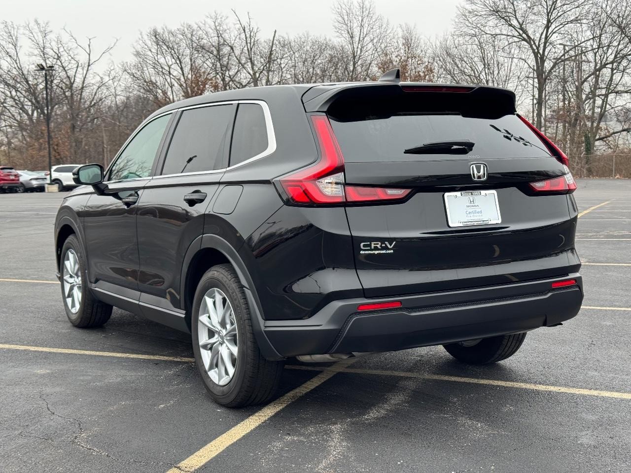 Honda CR-V Vehicle Full-screen Gallery Image 06