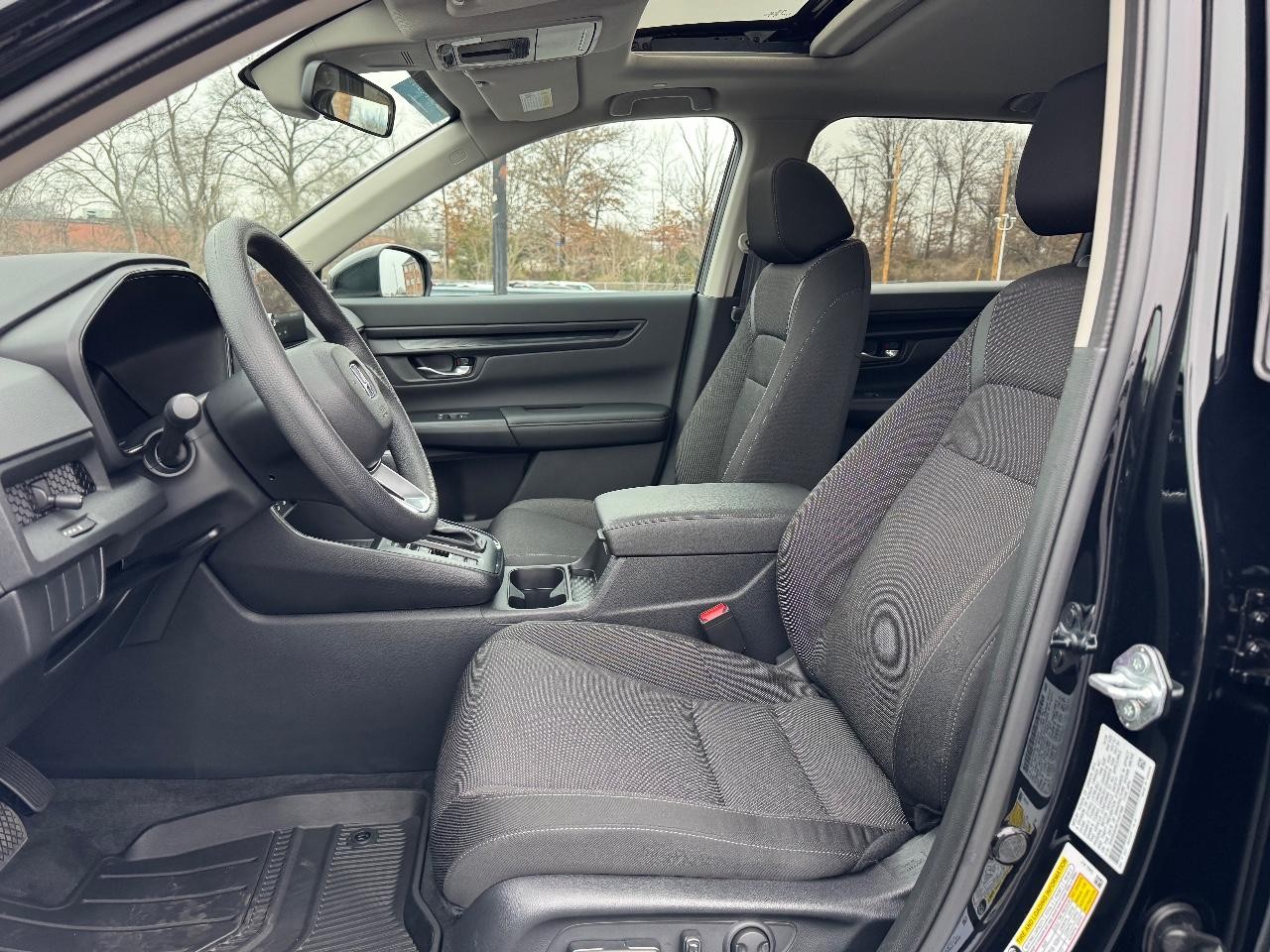 Honda CR-V Vehicle Full-screen Gallery Image 18