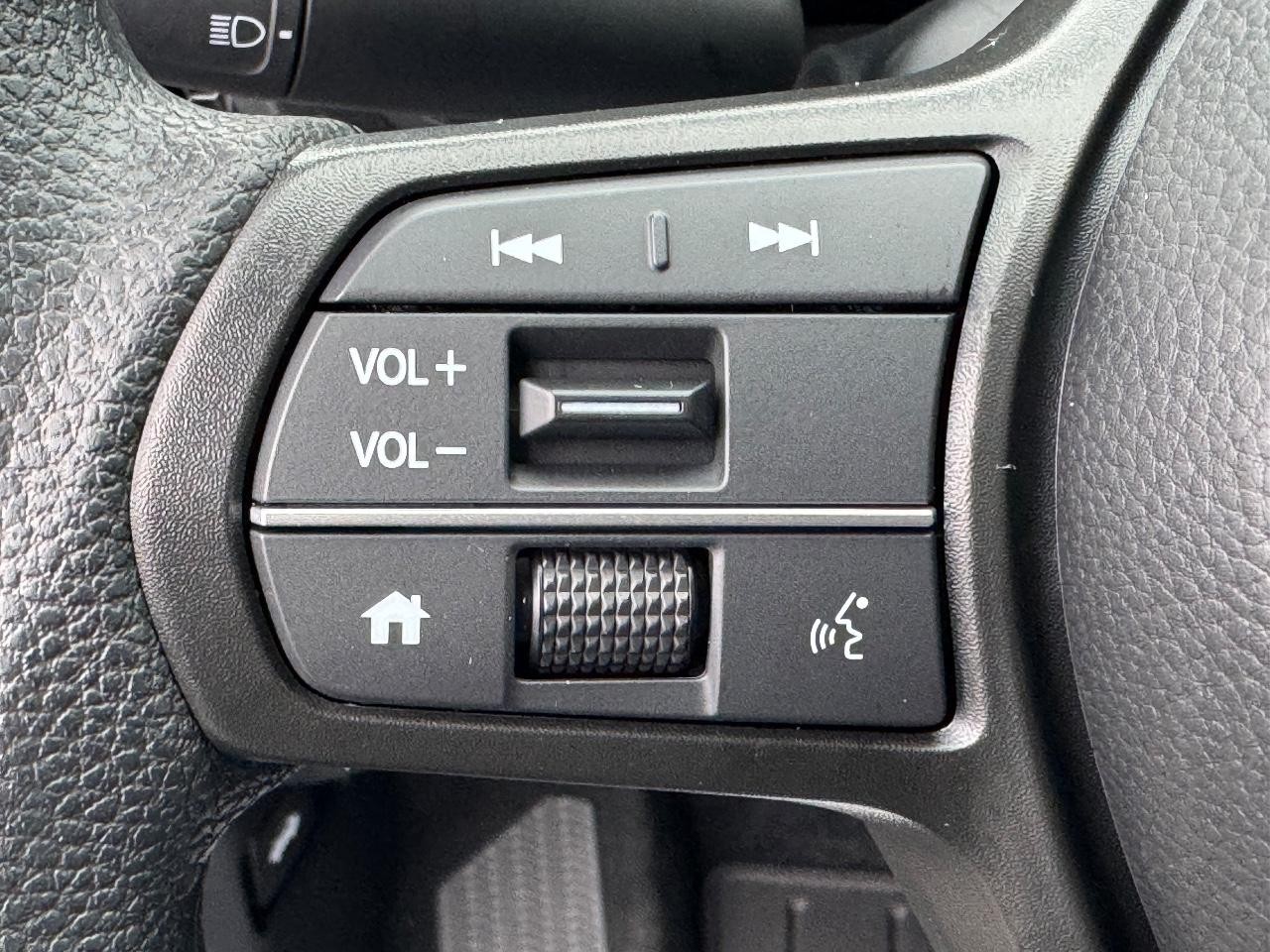 Honda CR-V Vehicle Full-screen Gallery Image 21