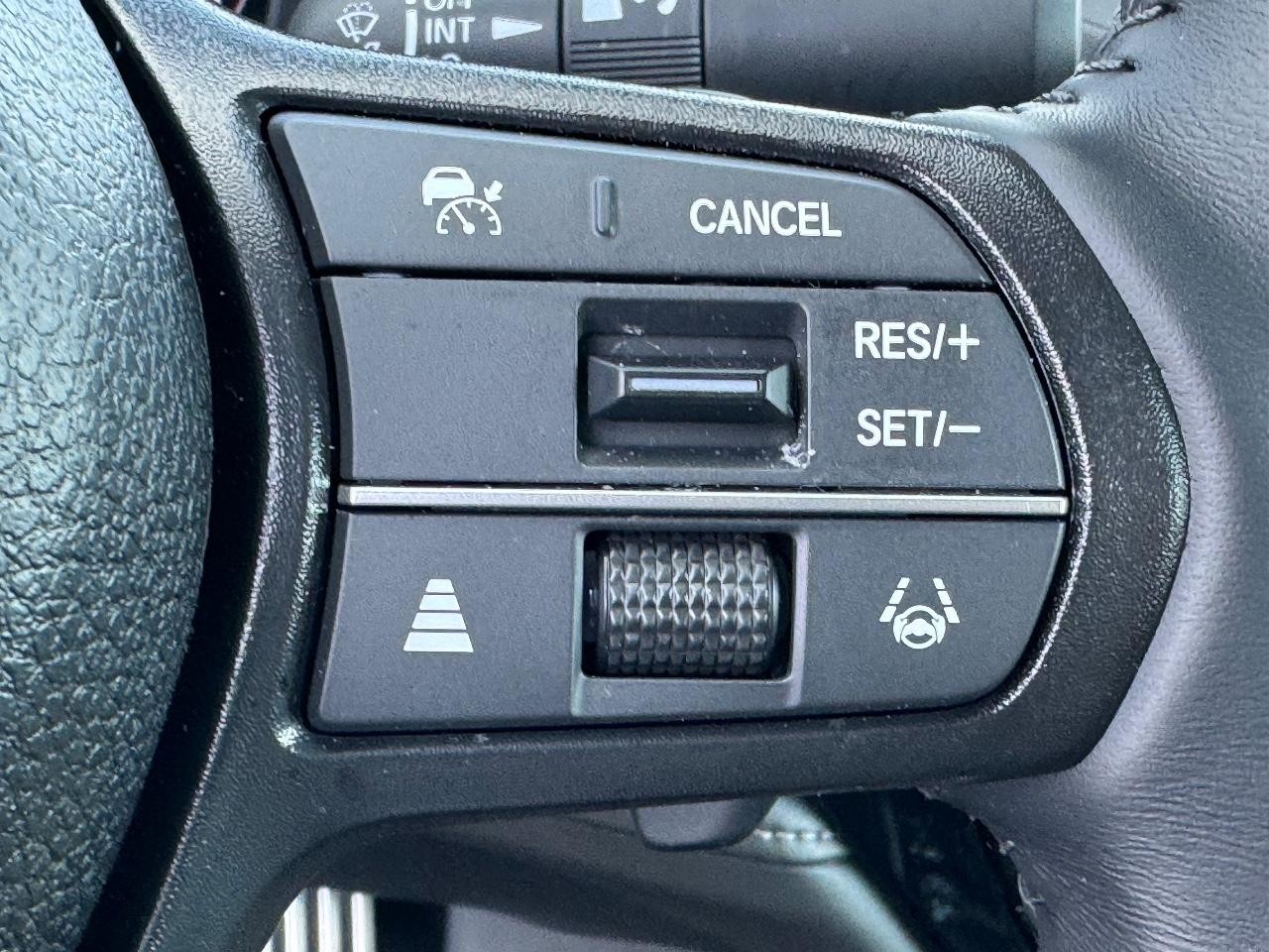 Honda Accord Hybrid Vehicle Full-screen Gallery Image 22