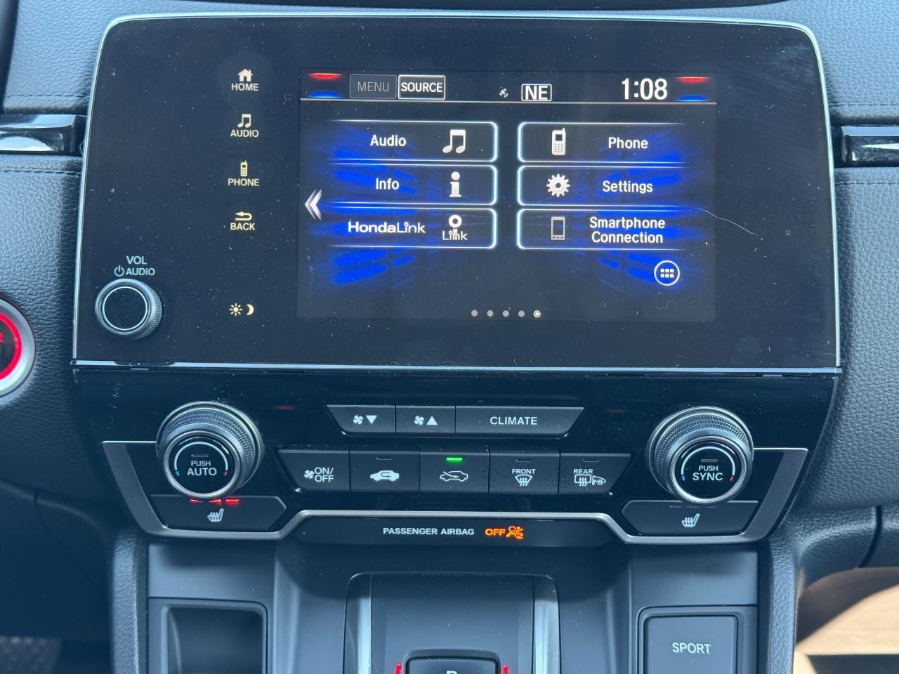 Honda CR-V Hybrid Vehicle Full-screen Gallery Image 33