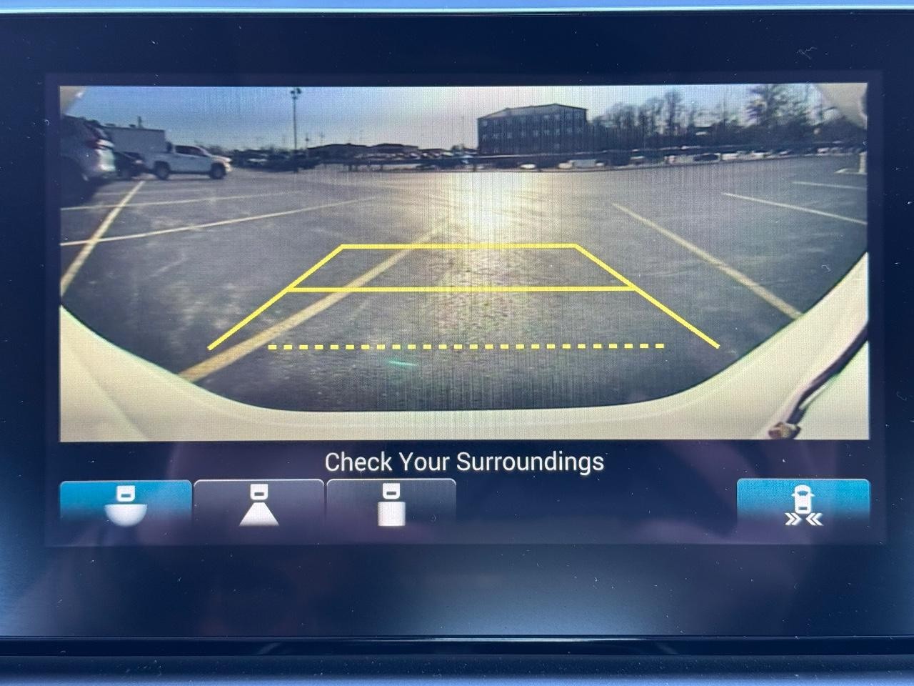 Honda Accord Sedan Vehicle Full-screen Gallery Image 24