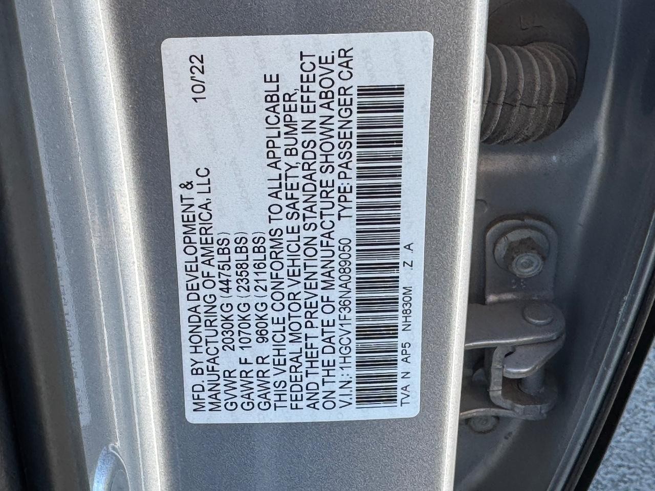 Honda Accord Sedan Vehicle Full-screen Gallery Image 26