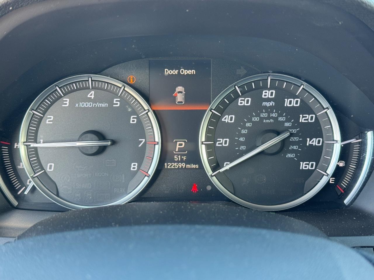 Acura MDX Vehicle Full-screen Gallery Image 21