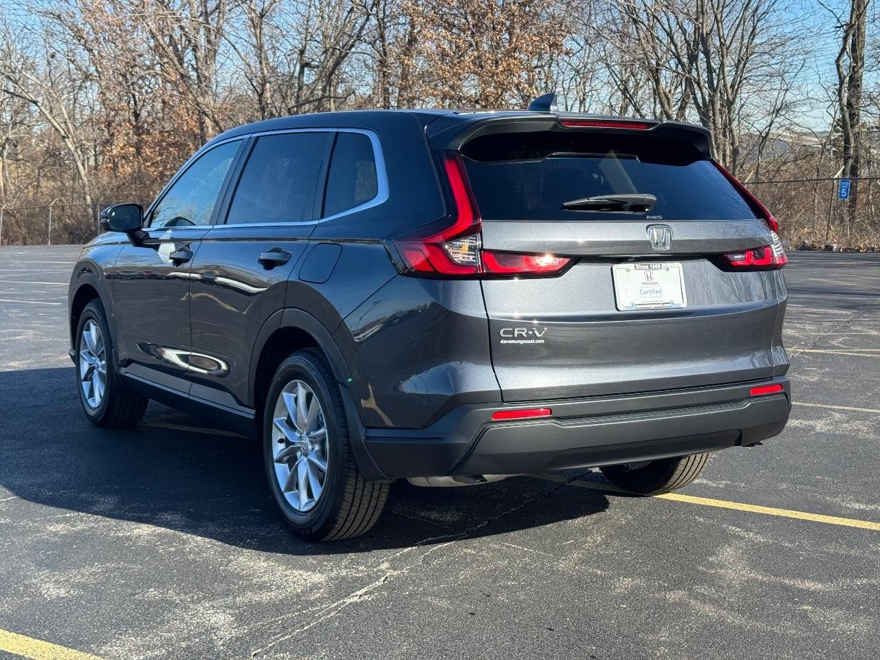 Honda CR-V Vehicle Full-screen Gallery Image 06