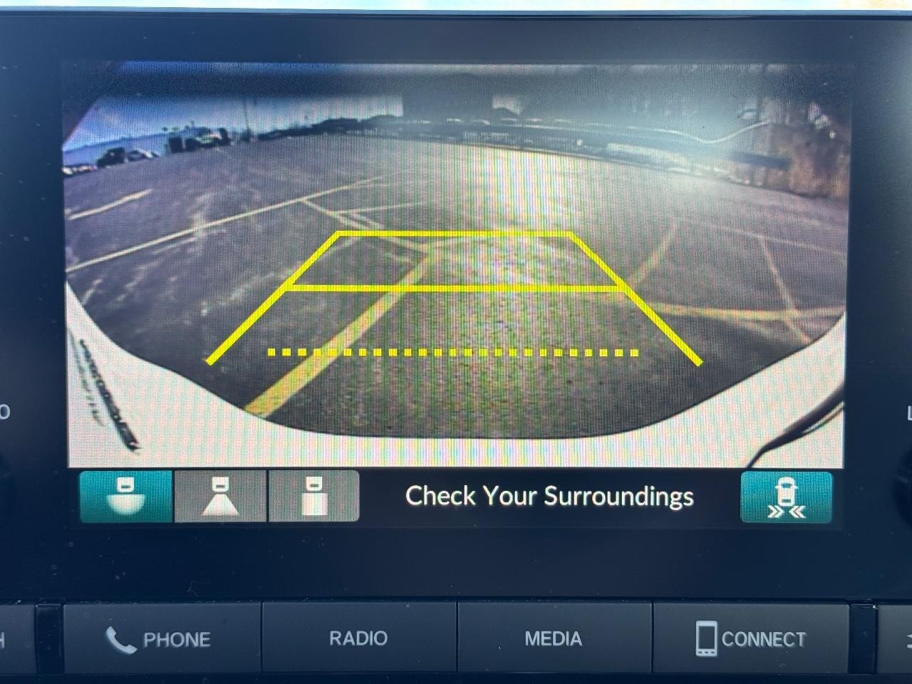 Honda Accord Sedan Vehicle Full-screen Gallery Image 23