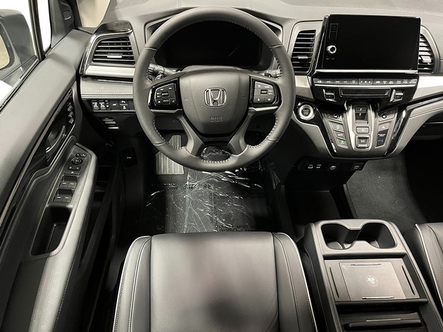 Honda Odyssey Vehicle Full-screen Gallery Image 15
