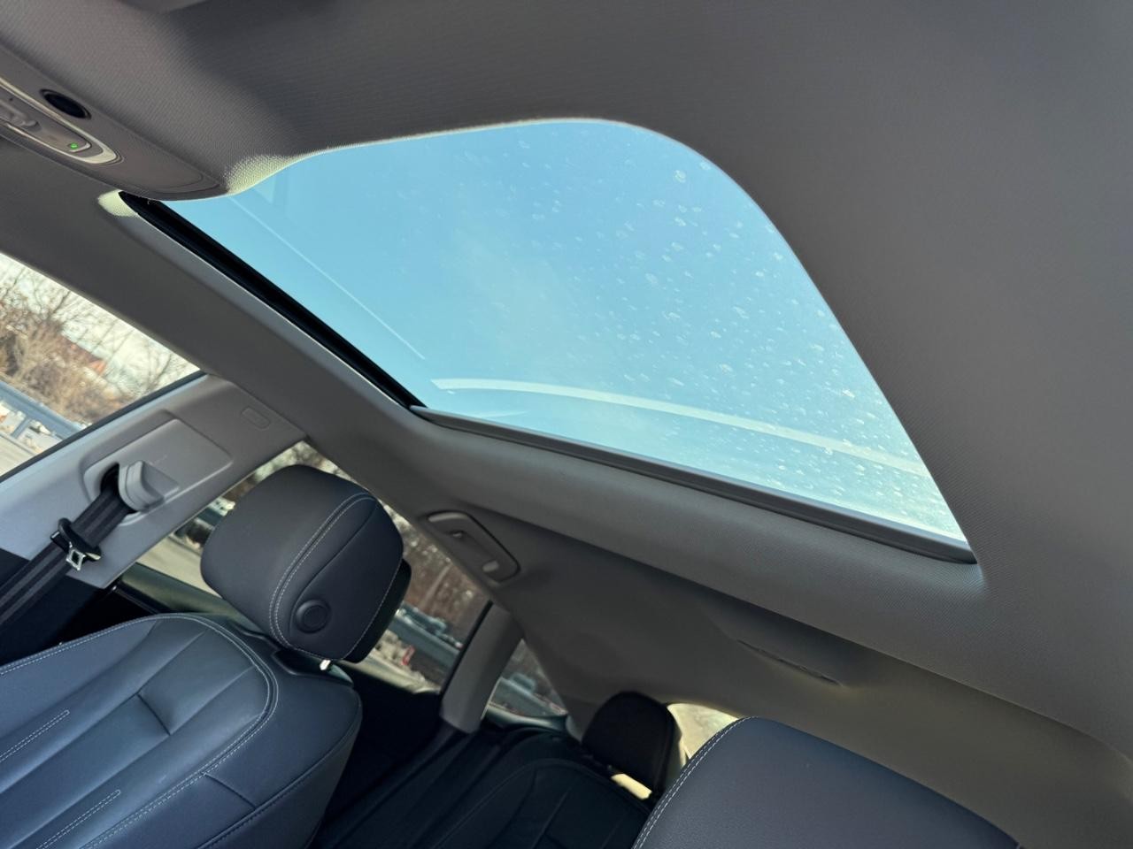 Audi A5 Sportback Vehicle Full-screen Gallery Image 19