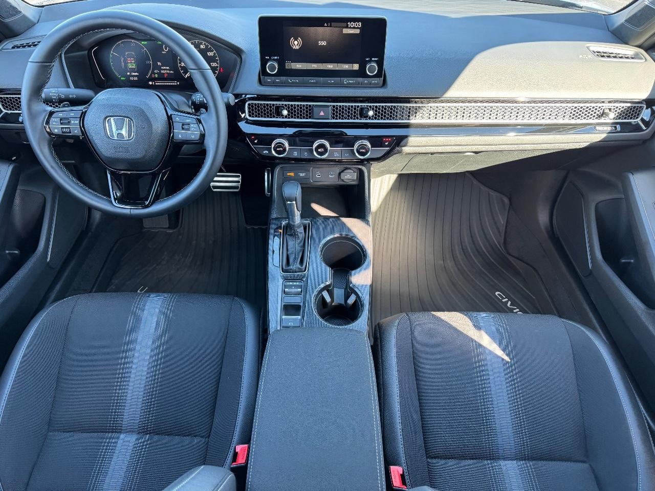 Honda Civic Sedan Hybrid Vehicle Full-screen Gallery Image 11