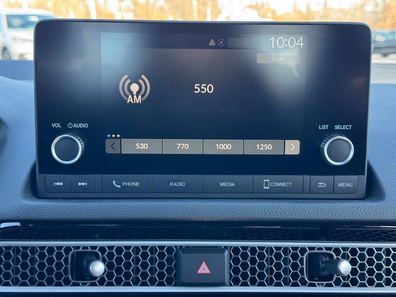 Honda Civic Sedan Hybrid Vehicle Full-screen Gallery Image 13