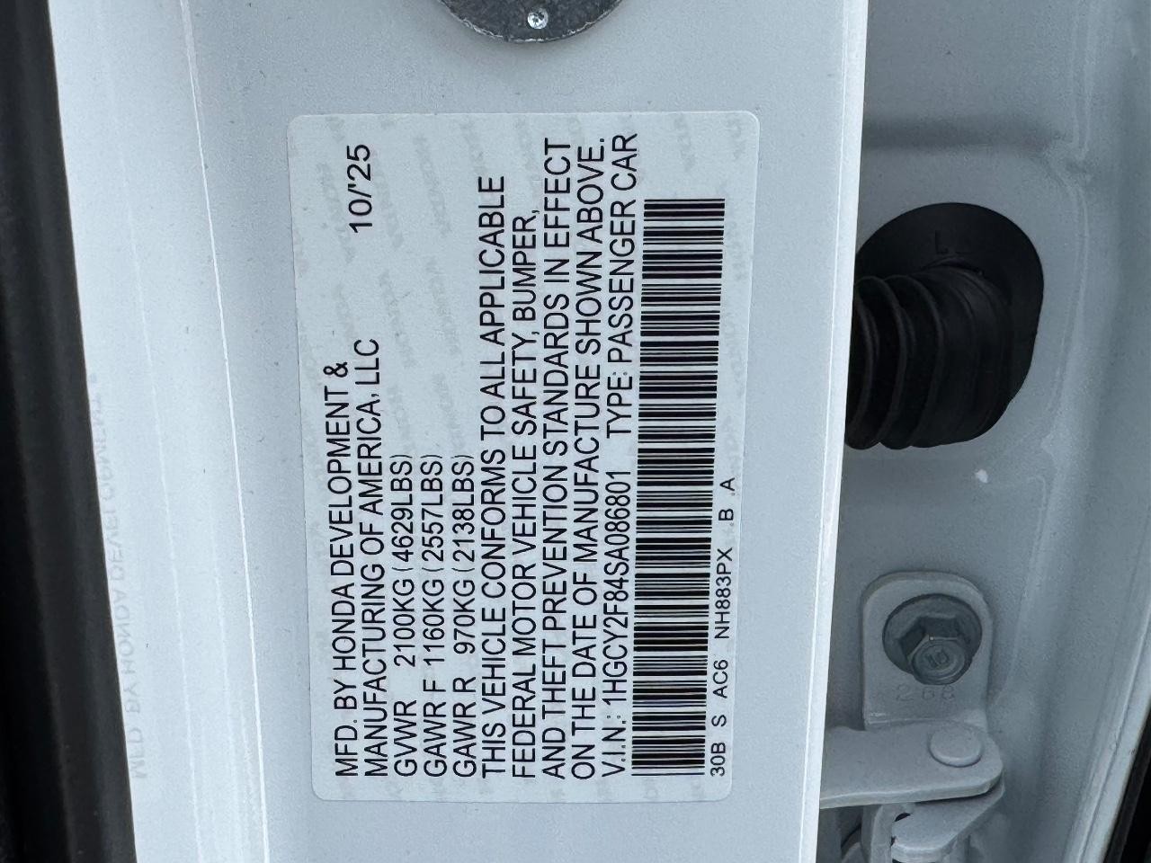 Honda Accord Hybrid Vehicle Full-screen Gallery Image 27