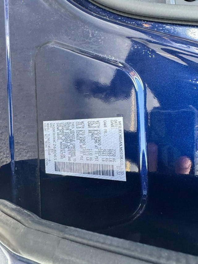 Nissan Pathfinder Vehicle Full-screen Gallery Image 27