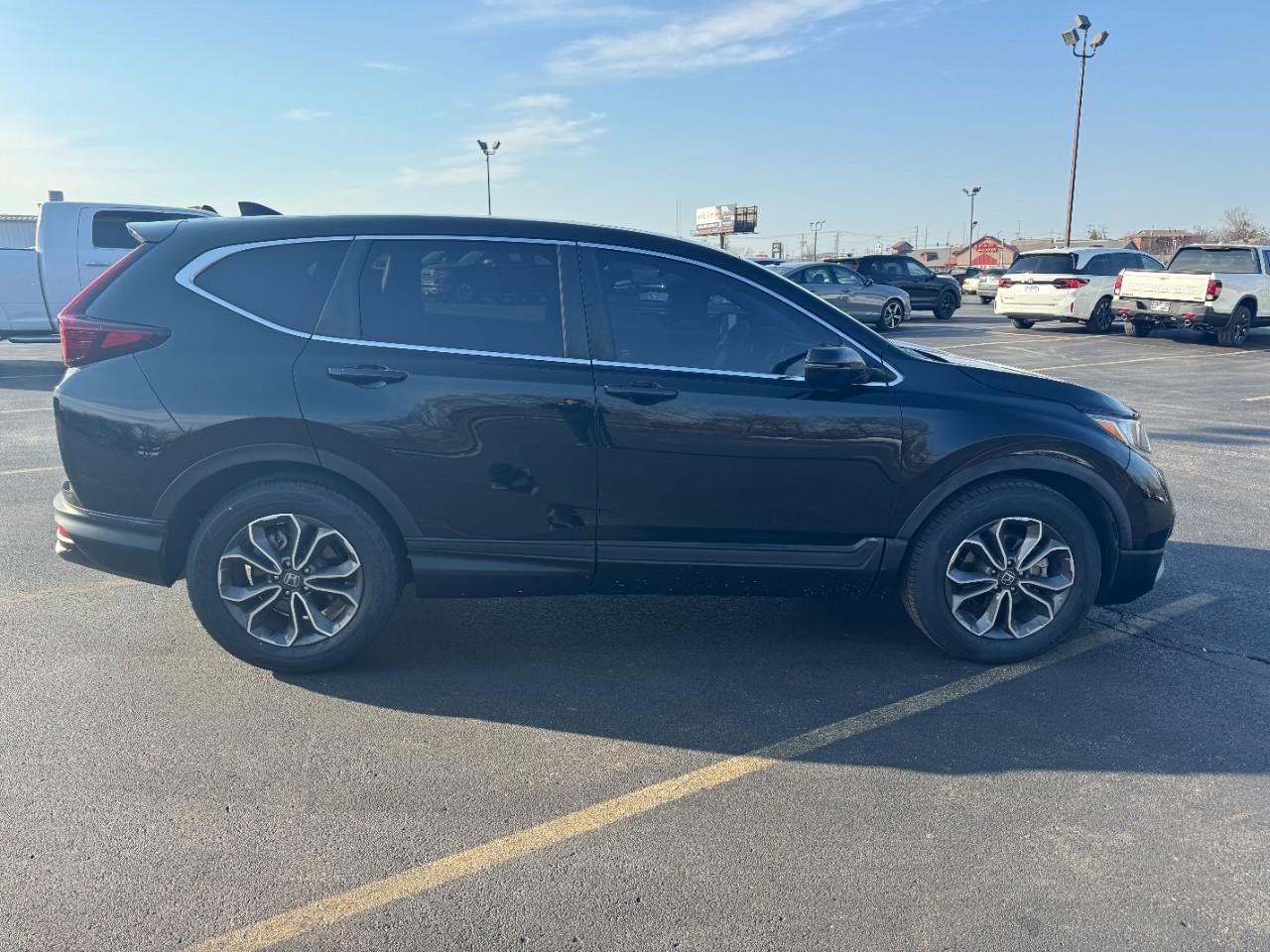 Honda CR-V Vehicle Full-screen Gallery Image 02