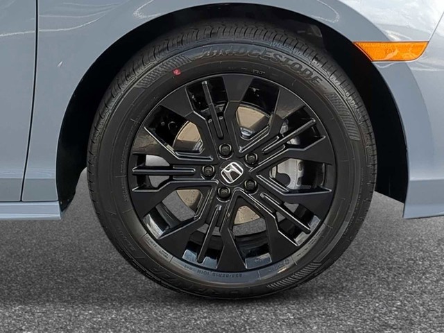 Honda Odyssey Vehicle Full-screen Gallery Image 09