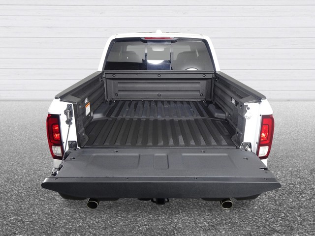 Honda Ridgeline Vehicle Full-screen Gallery Image 09