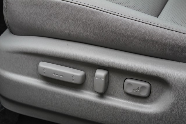 Honda Ridgeline Vehicle Full-screen Gallery Image 14