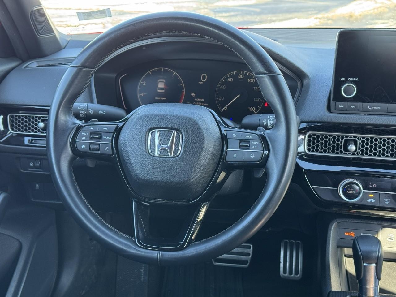 Honda Civic Sedan Vehicle Full-screen Gallery Image 12