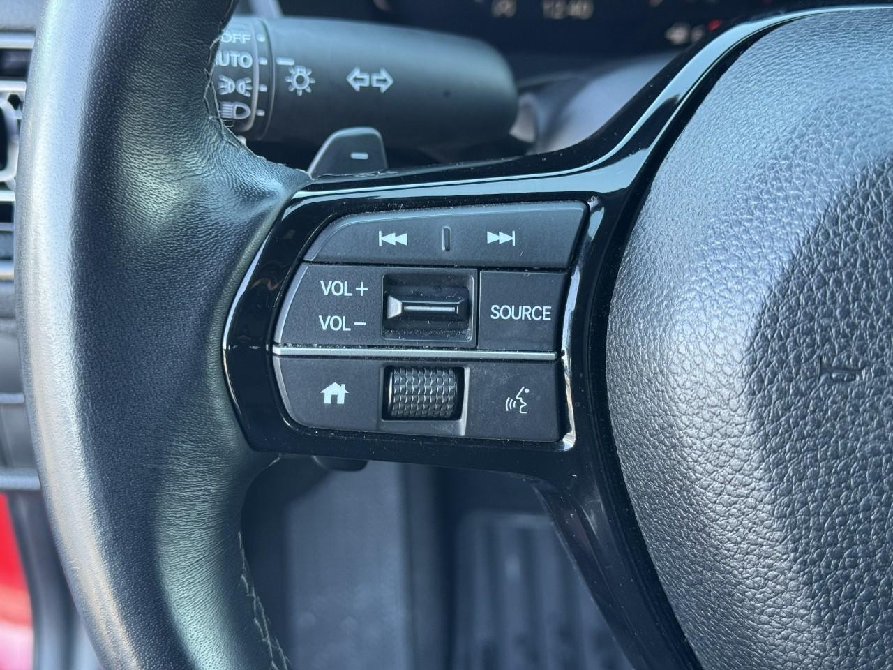 Honda Civic Sedan Vehicle Full-screen Gallery Image 18