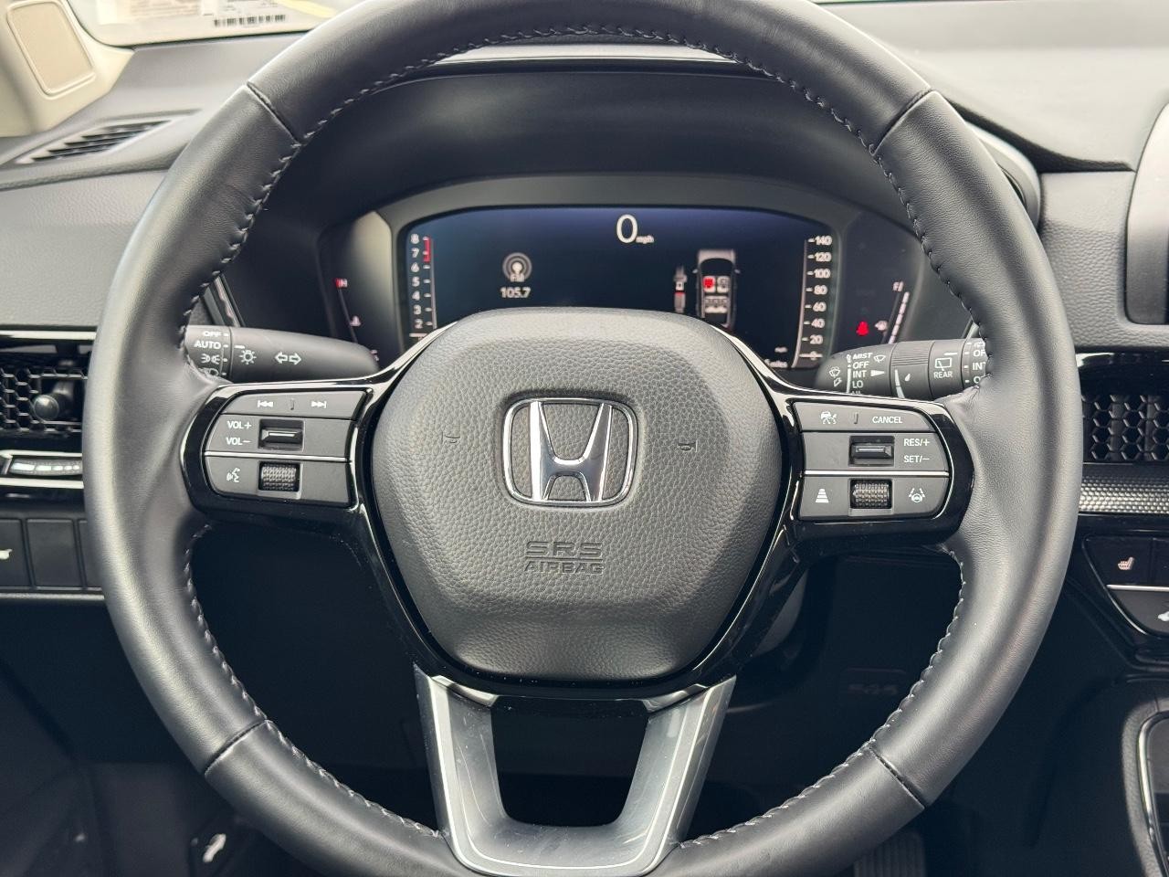 Honda CR-V Vehicle Full-screen Gallery Image 12