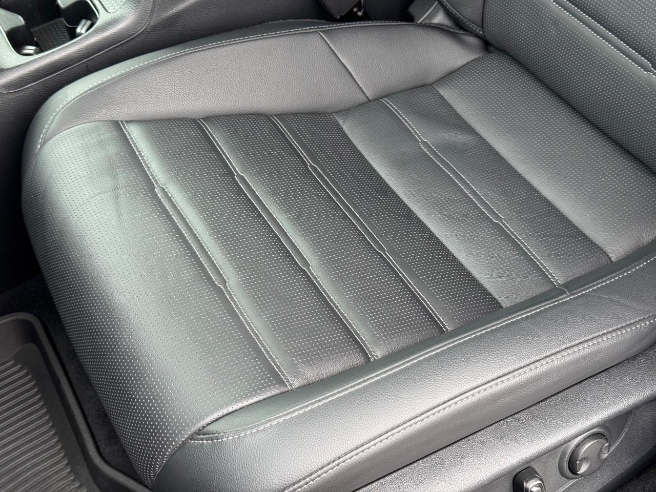 Honda CR-V Vehicle Full-screen Gallery Image 26