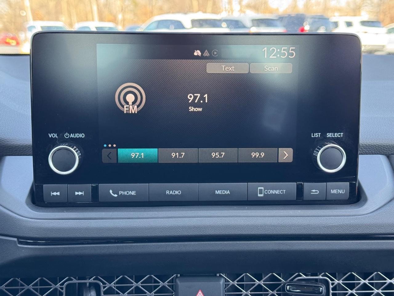 Honda Accord Sedan Vehicle Full-screen Gallery Image 13