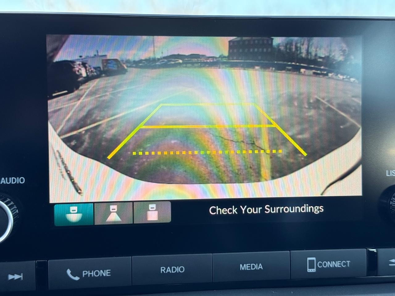 Honda Accord Sedan Vehicle Full-screen Gallery Image 21