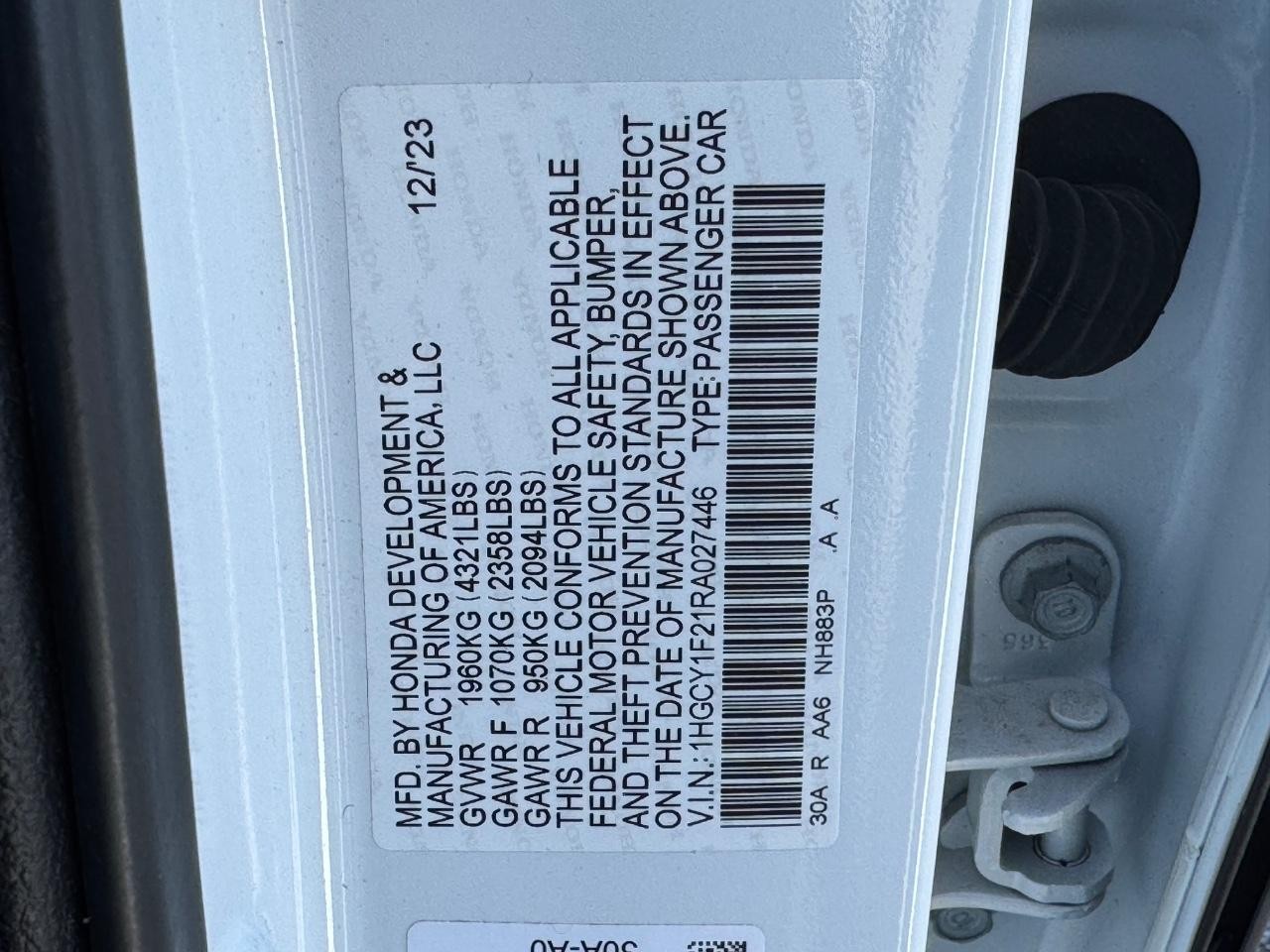 Honda Accord Sedan Vehicle Full-screen Gallery Image 24