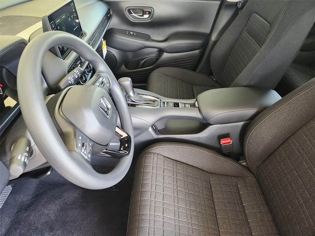 Honda HR-V Vehicle Full-screen Gallery Image 08