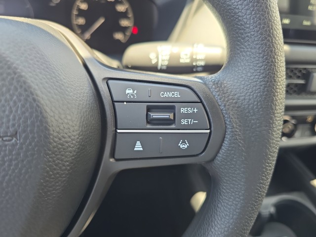 Honda HR-V Vehicle Full-screen Gallery Image 13