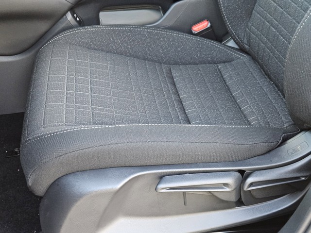 Honda HR-V Vehicle Full-screen Gallery Image 20