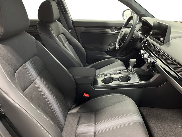 Honda Civic Sedan Vehicle Full-screen Gallery Image 24