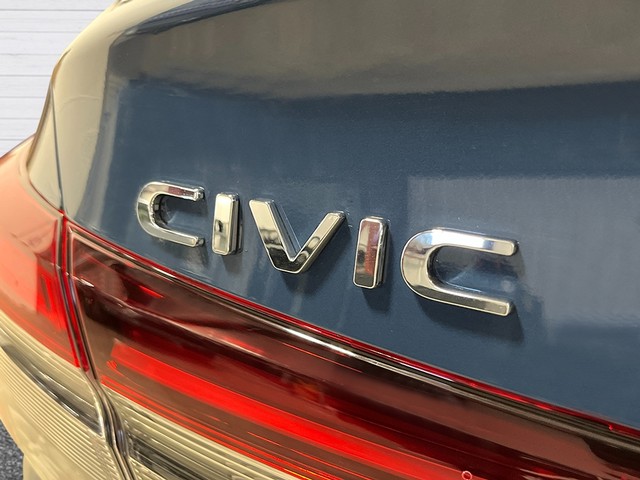 Honda Civic Sedan Hybrid Vehicle Full-screen Gallery Image 07