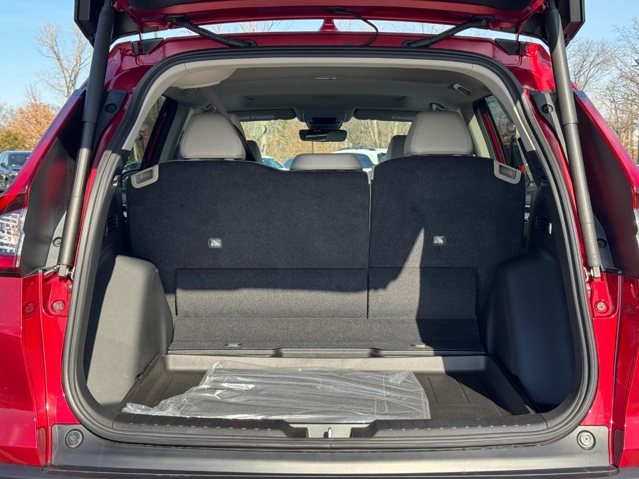 Honda CR-V Vehicle Full-screen Gallery Image 04