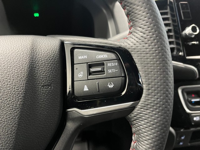 Honda Ridgeline Vehicle Full-screen Gallery Image 15