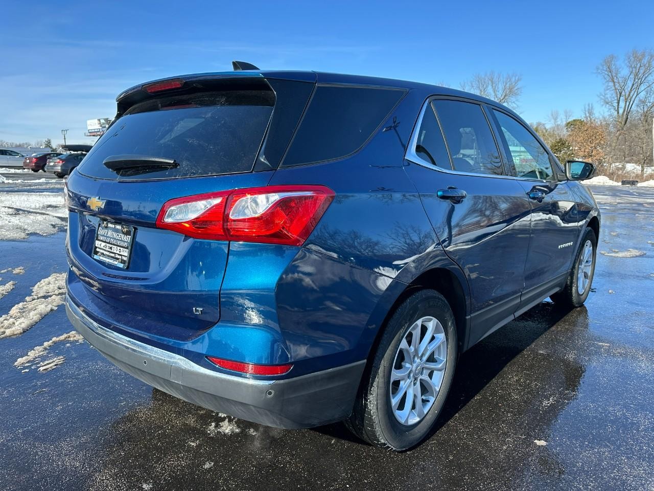 Chevrolet Equinox Vehicle Full-screen Gallery Image 03