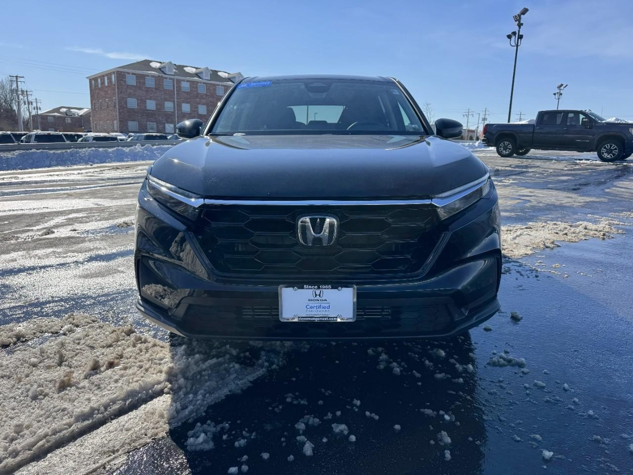 Honda CR-V Vehicle Full-screen Gallery Image 09