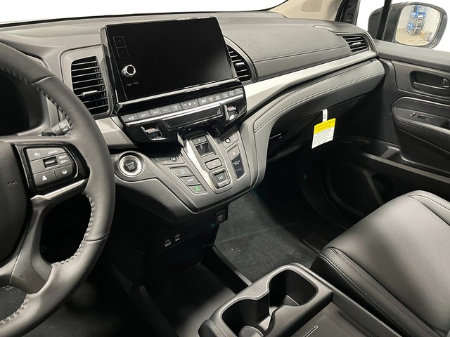 Honda Odyssey Vehicle Full-screen Gallery Image 16