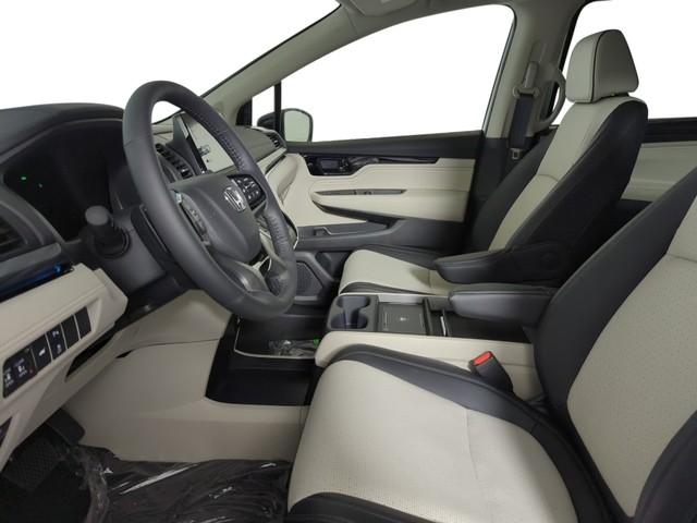 Honda Odyssey Vehicle Full-screen Gallery Image 09