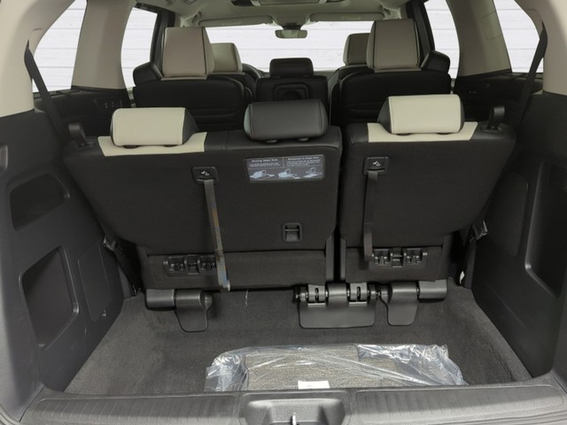 Honda Odyssey Vehicle Full-screen Gallery Image 22